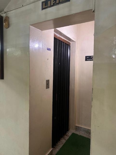Отель Sri Krishna Residency Веллуру Экстерьер фото
